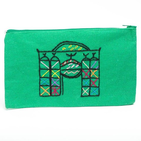 Women's Nubian Embroidered Cotton Pouch - Green