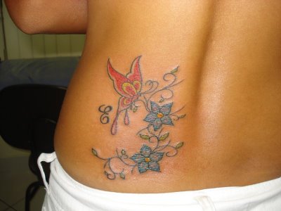 tatuagens femininas borboletas. tatuagem feminina