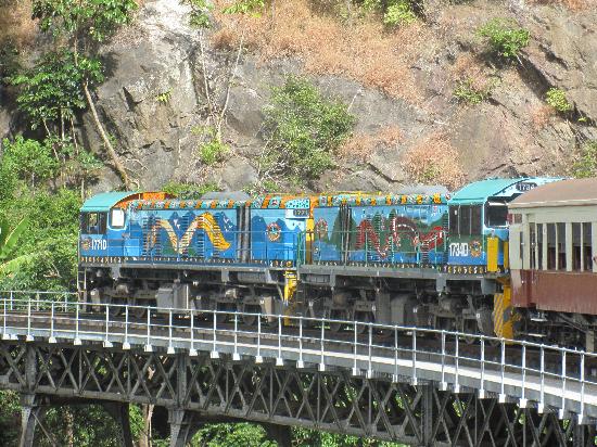 Kereta Perjalanan Cairns Australia.