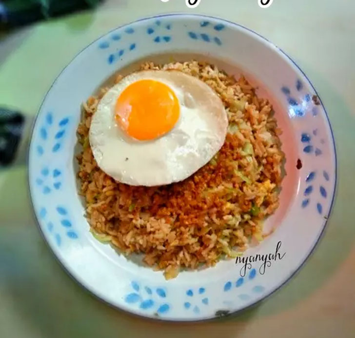 Resep Nasi goreng Jawa Telor Ceplok