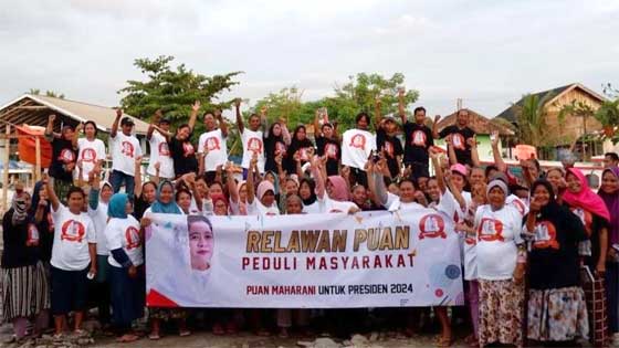 Relawan Puan Peduli Bagikan Sembako Untuk Masyarakat Banten