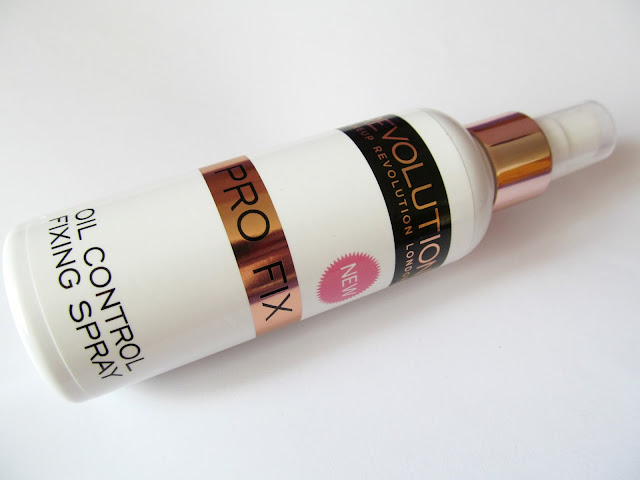 makeup revolution makeup fixing spray