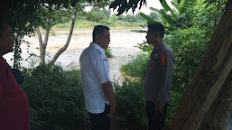  Forkopimam Jatibarang Awasi Kondisi Tanggul Sungai Cimanuk