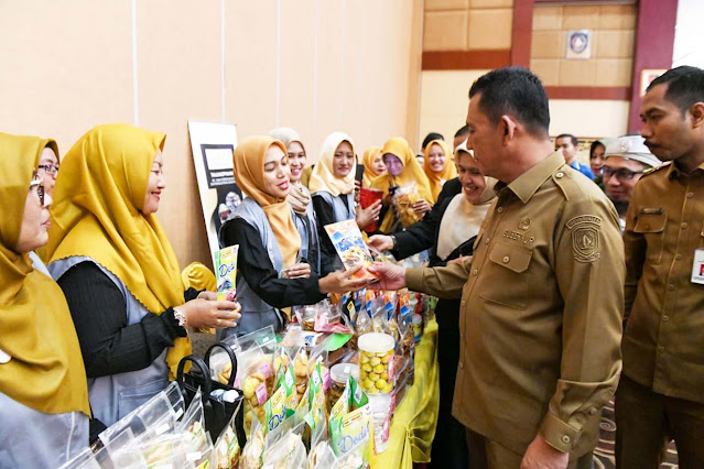 Gubernur Ansar Dukung AEC Community Perkuat Peran dan Kemampuan UMKM 