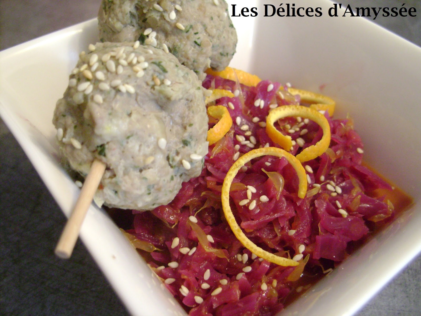 Les Delices D Amyssee Chou Rouge Et Boulettes De Boeuf Au Thermomix