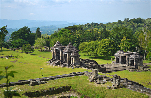 Legenda Candi Prambanan atau Kisah Roro Jonggrang - Tempat 