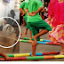 This dog performs Philippine Folk Dance 'TINIKLING' better than some humans