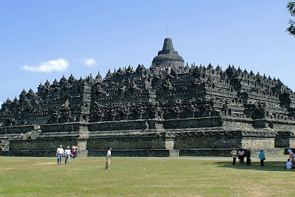 Sejarah Candi Borobudur Lengkap : Asal Usul, Letak, Relief, dan Fungsinya