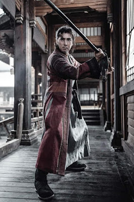 donnie yen sebagai Qiao Feng