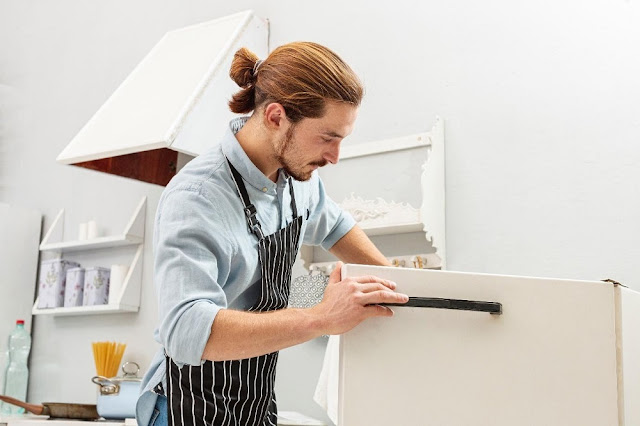 Refrigerator and Freezer