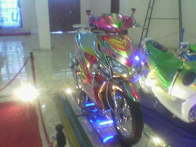 honda beat modification with color concept chrome grafis