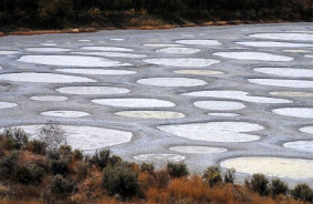 LAKE CHANGES COLORS-WHAT IS THE SECRET? 2023