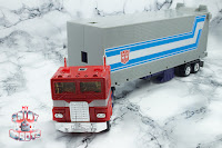 Transformers Missing Link C-01 Convoy 10