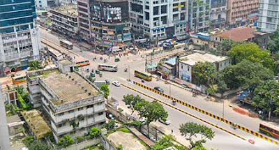 তরুণদের বিনোদনহীন নগর ঢাকা 