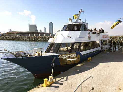 Capt Line Ferry Kaiyukan Aquarium To Usj Japan All Over Travel Guide