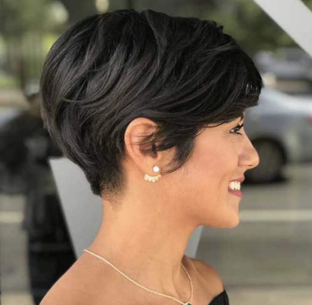 short pixie hairstyle for teenage girl
