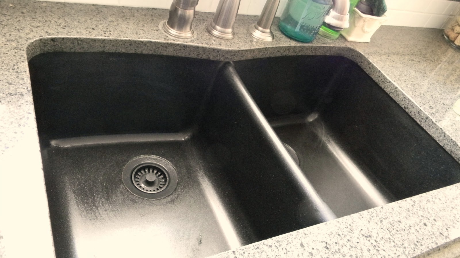 Granite sink cleaner