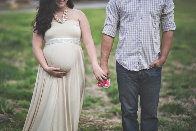 Fawn Over Baby: Romantic Outdoor Maternity Session By Valerie