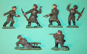 54mm Figures; 54mm Russians; 54mm Toy Soldiers; Crescent 54mm Troops; Crescent Russian Infantry; Crescent Russian Toy Soldiers; Crescent Soviet Infantry; Crescent Soviet Russians; Crescent Toy Soldiers; Small Scale World; smallscaleworld.blogspot.com; Vintage Plastic Figures; Vintage Plastic Soldiers; Vintage Plastic Toys; Vintage Russian Infantry; Vintage Toy Figures; Vintage Toy Soldiers; WWII Plastic Toy Figures; WWII Russian Infantry; WWII Toy Soldiers;