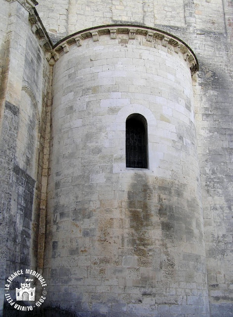 SAINT-PAUL-TROIS-CHATEAUX (26) - Cathédrale Notre-Dame (XIIe siècle)