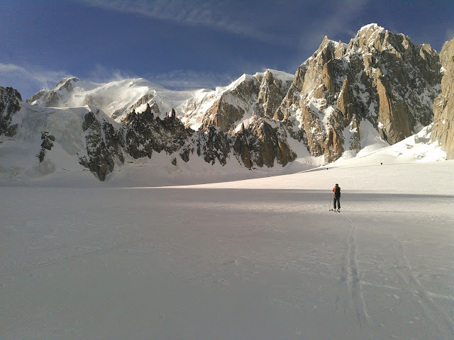 ski de rando combe maudite Manu RUIZ Massif-du-mont-blanc