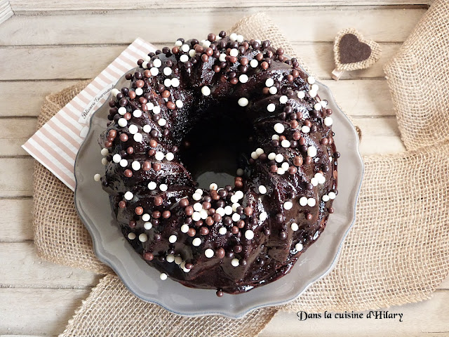 Bundt cake scandaleusement gourmand au chocolat - Dans la cuisine d'Hilary