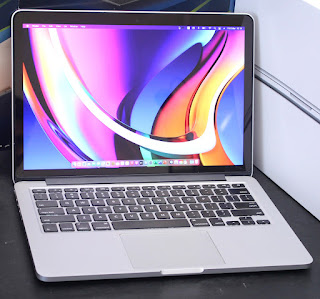 Jual Macbook Pro Retina Core i5 ( 13" ) Mid 2014 Fullset - Banyuwangi