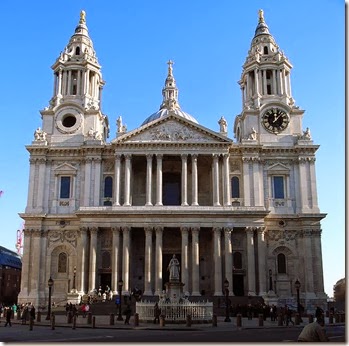 605px-St_Pauls_Cathedral_from_West