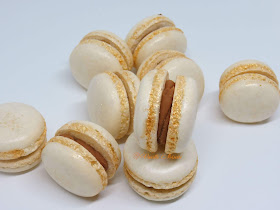 Macarons dorés Biskélia