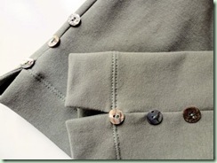 MintCapris_cuffs