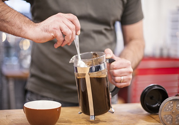 Puaskan Teman Dengan Kemampuan Anda Membuat Kopi