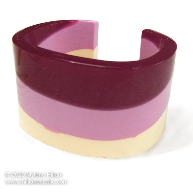 Striped resin cuff in cream, pink and berry