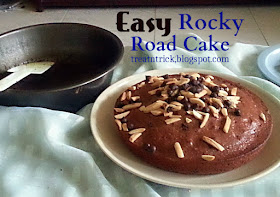 Easy Rocky Road Cake Recipe @ treatntrick.blogspot.com