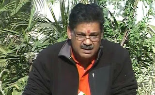 bjp-issued-showcause-notice-to-kirti-azad