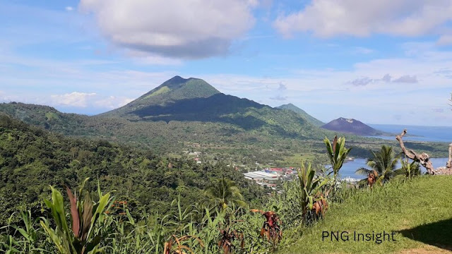 Mt Tavurvur Volcano Eruption - Rabaul Volcanological Observatory Volcanologist Volcanologist Dr. Rodriguez, despite being hindered by the thick blanket of ash, managed to communicate vital information about the eruption's progression.