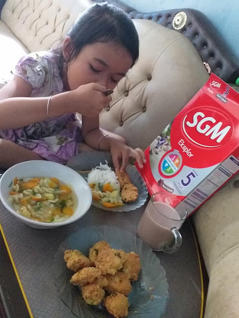 Menu Sederhana Ala Bunda Arri Widi Sang Mombassador SGM Eksplor Yang Bikin Si Kecil Makan Lahap