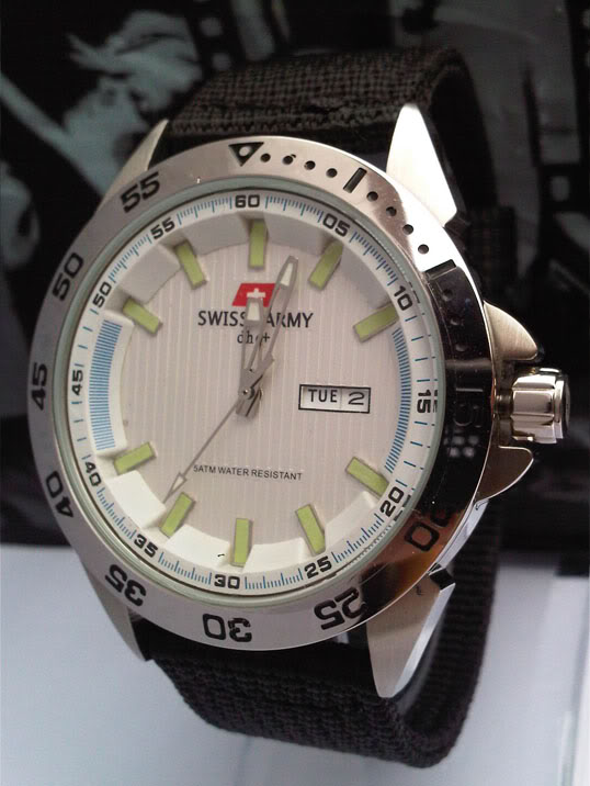 SWISS ARMY SA0878M WHITE - jam tangan murah