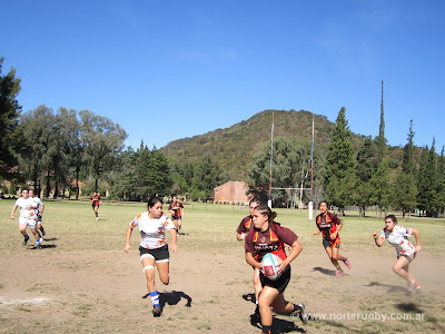 rugby femenino ucaladies huarmi