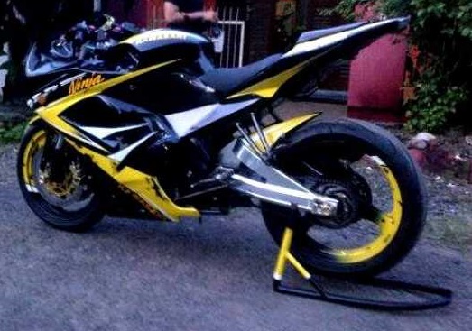  Modifikasi  Vixion  Modif  Ninja 250CC Oto Trendz