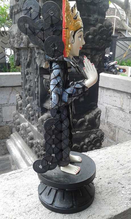 BALI METAL CRAFT Bali Art and Craft Coin Statue 