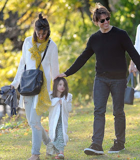 Suri Cruise with tom and katie