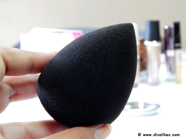 YBP Makeup Perfector Sponge Lust Black