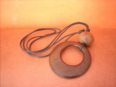 Antique Wood Crafts Necklace, Wood Handicraft, handicraft Design, Handicraft Product