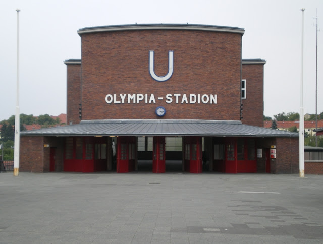 station de U-bahn du stade olympique de Berlin