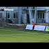 VIDEO :Striker Lithuania ini , Cetak Gol , Buka Baju , Lari ke......BANGUNAN KOSONG !!!