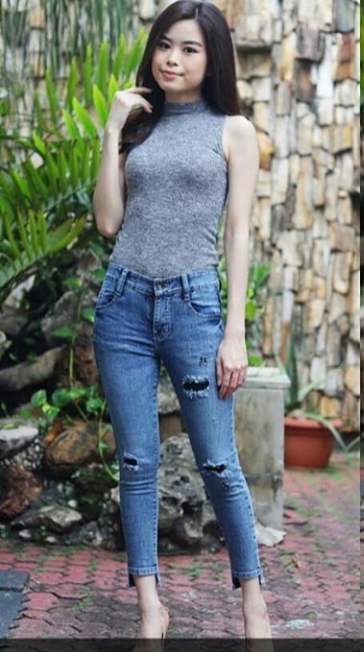 Inspirasi Model Celana Jeans  Wanita Terbaru yang 