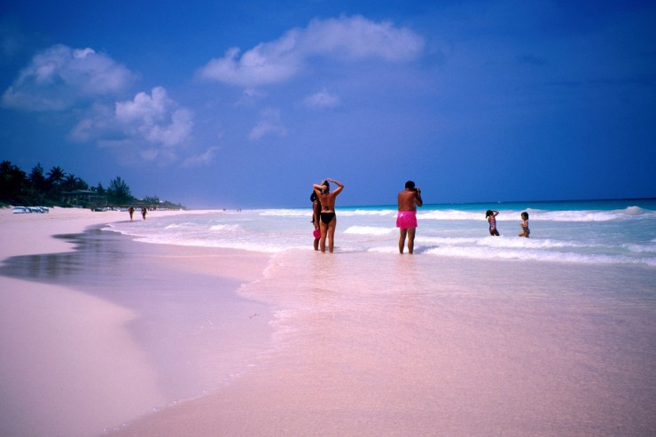 The Unique Pink Sands Beach in Harbour Island, the Bahamas