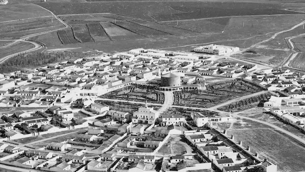 El urbanismo como cruzada franquista. Reconstrucción y renovación bajo la Dictadura en España, 1938–1959.