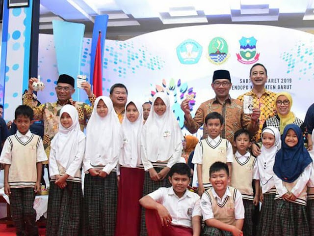 Lebih Majukan Pendidikan, Gubernur Ridwan Kamil Usulkan Ini Kepada Mendikbud