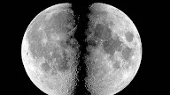 Kisah Nabi Muhammad Membelah Bulan Menjadi Dua